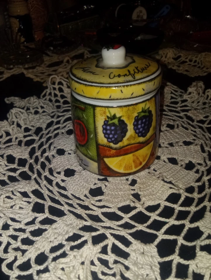 Tarro de gelatina de mermelada de cerámica Uptown Market Joie De Vivre MSC International sin cuchara Shf Foto 2 de 4