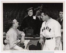 Baseball Fan ETHEL MERMAN with Boston Braves' RABBIT MARANVILLE 1935 Press Photo