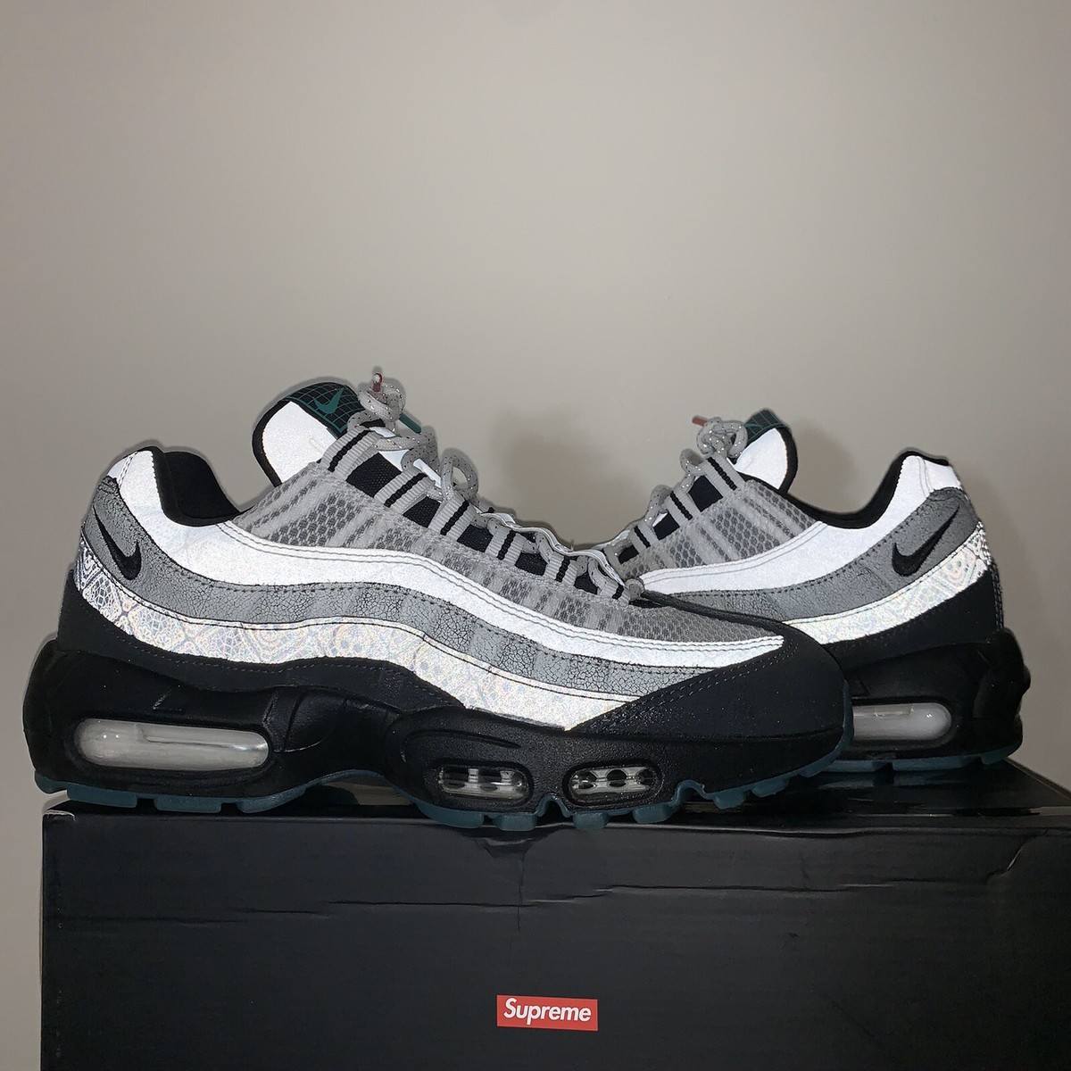 靴 NIKE AIR MAX 95 SE DAY OF THE DEAD US9.5 Nike Air Max 95 SE 'Day of the Dead' CT1139-001