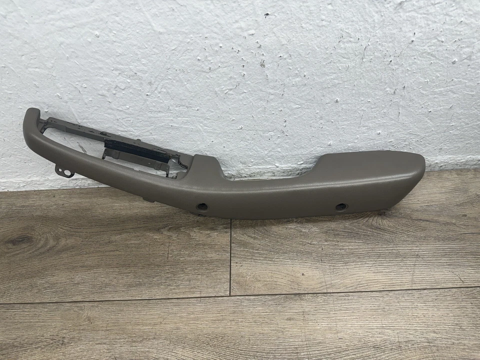 1995~1997 Toyota Avalon Rear Right Door Handle Trim Panel Brown 74260 ACO1 📷 - Image 2 of 4