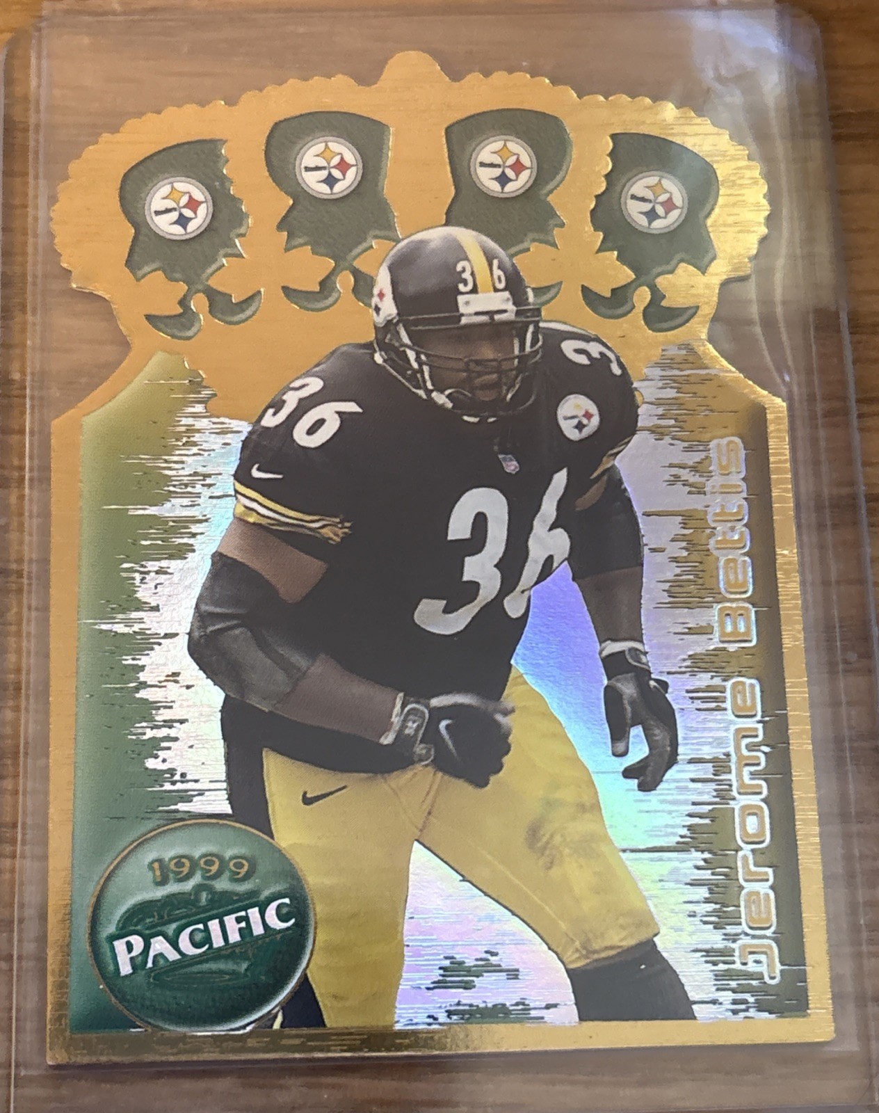 1999 Pacific Gold Crown Die-Cuts Jerome Bettis Card #27