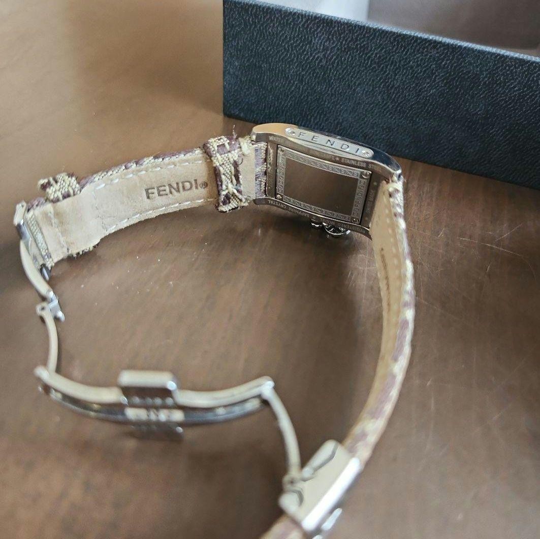 Fendi Heart & Logo Charm Watch Quartz 15.5cm Used/Excellent Condition thumbnail 5