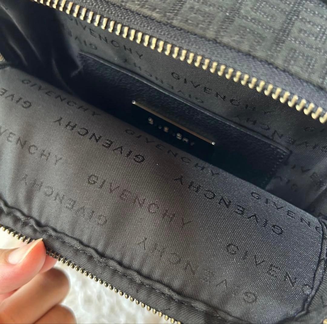 GIVENCHY canvas and leather shoulder bag with crossbody logo thumbnail 13