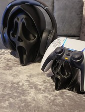 Scream Ghost Face Bundle Headphone and Controller Stand Set - Black