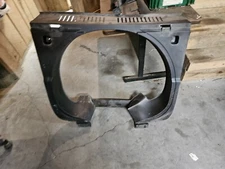 2014-2019 Jeep Cherokee Radiator Fan Shroud Tunnel  Assembly Single Fan 