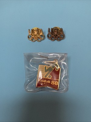 1988 Kodak Seoul, Korea Soccer Lapel Souvenir Pin w/2 USA Olympic Pin Gold Tone