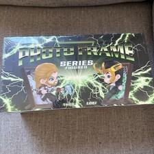 POP MART UNOPENED BOX Marvel PhotoFrame Serie...