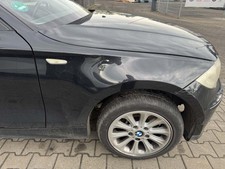 BMW 1er E87 original Kotfl�gel vorn rechts 475 Blacksapphire Bj.2005