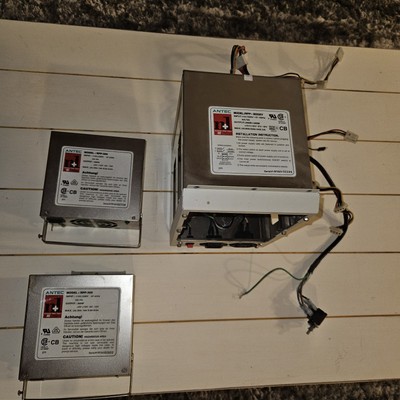 ANTEC RPP-3002V Hotswap POWER Supply CHASSIS W/ 2 Power Supplies RPP-300 Tested