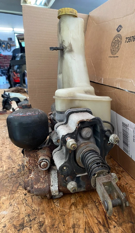 Unidad hidráulica ABS Saab 9000 AutoTrans. ASR, no TCS. 1990 a 1992 Foto 3 de 4