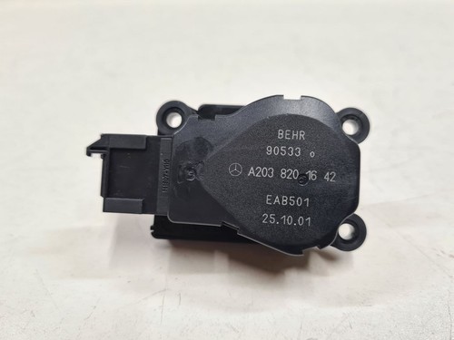 Mercedes-Benz C W203 2002 Stellmotor Heizung Klima A2038201642 Benzin VLU6473