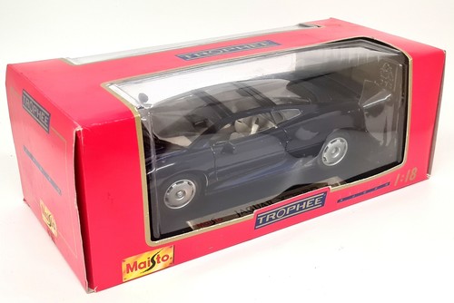Maisto 1/18 Jaguar XJ220 Dark Blue 90's Supercar Diecast scale model car - Foto 2 di 9