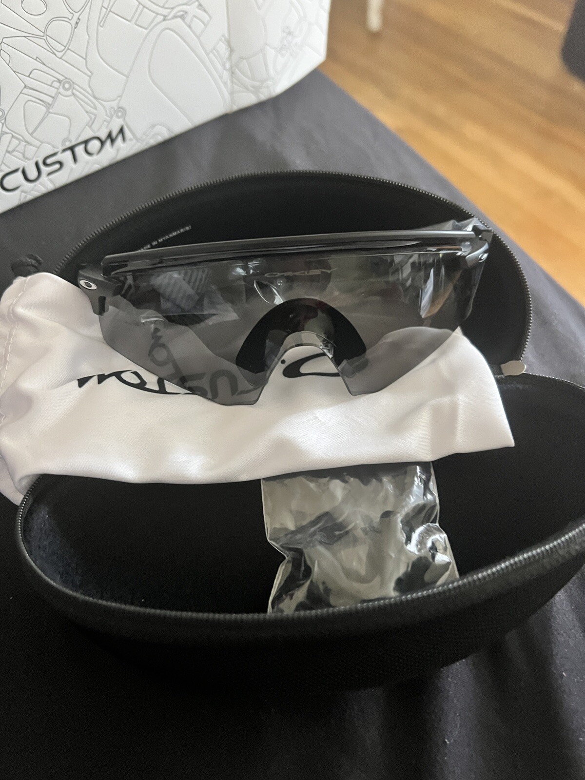 Oakley Encoder OO9471 Men's Rectangular Sunglasses Matte Black/Prizm