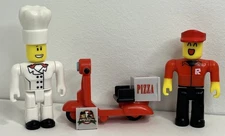 ROBL0X WORK AT A PIZZA PLACE Series 1 Set Chef Scooter Delivery Moped (NO CODE)