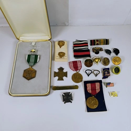 Possible WW1 WW2 Medals Ribbons Sterling Silver Item US Military Army LOT