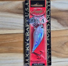 Lucky Craft KJ FLAT 1.5 Floating Shallow Depth 3' 2-1/2" 3/8oz Circuit-Board Lip