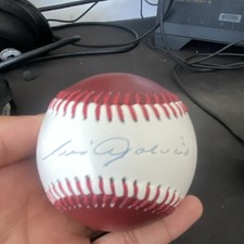 Top 10 Luis Aparicio Baseball Cards 26