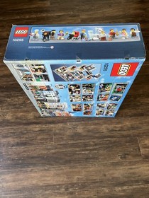 LEGO CREATOR: Assembly Square (10255) NEW FACTORY SEALED