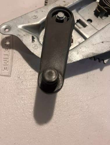 1990 Dodge Ram Van Driver Left Front Manual Window Regulator Oem 55274565 - Picture 5 of 10