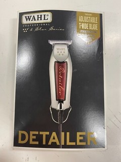 WAHL Professional 5 Star Series Detailer Trimmer 8081 Silver/Red