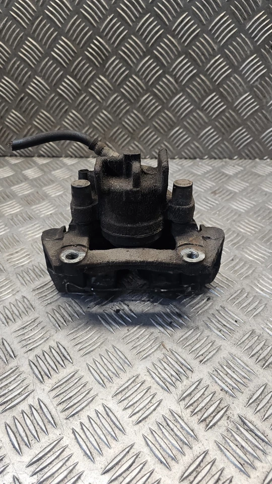 MG MG6 MAGNETTE BASE MK1 2014 1,8 GASOLINA PINZA FRENO DELANTERO lateral del pasajero Foto 4 de 4