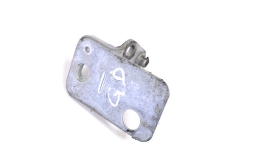 Audi A3 8P 1.8 TFSI 2007 RHD Heckklappe Gasdruckfeder Halterung 13465785