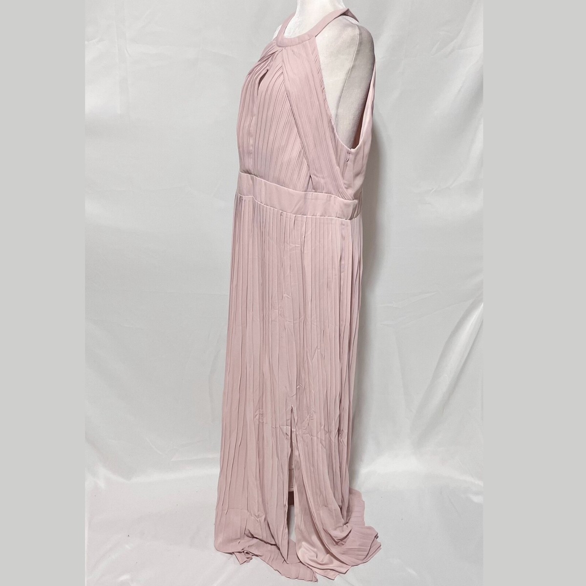 strapless open back dress Metallic Lace Plunge-Neck Backless Midaxi Dress in Gold - 8 main image 0