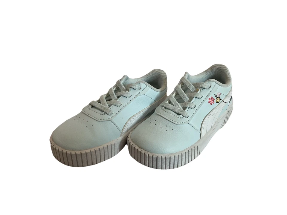 Zapatilla deportiva Puma para niños pequeños 9c de cuero sin cordones azul cielo con detalle de abeja Foto 2 de 4
