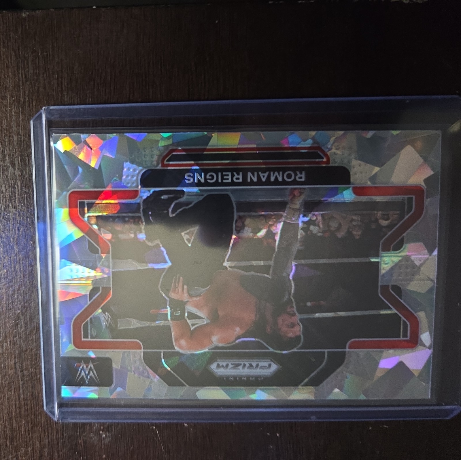 Roman Reigns 2022 Panini Prizm WWE Cracked Ice Prizm #40 WWE Smackdown