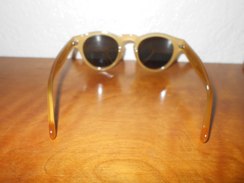 Gafas de sol Illesteva Leonard marco rubio lentes grises Foto 4 de 4