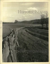 1981 Press Photo Quiet scene at the Blue Ridge Parkway at Doughton Park