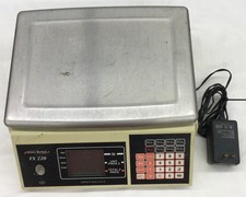 Báscula informática de alimentos Avery Berkel FX 220, 60 lb., funcionando, usada