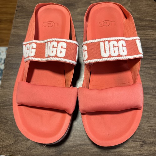 UGG Women's Sandal Slippers Size 7