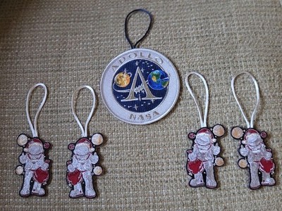 LOT of Five! Kennedy Space Center Holiday Ornaments 1 Apollo Patch, 4 Astronauts