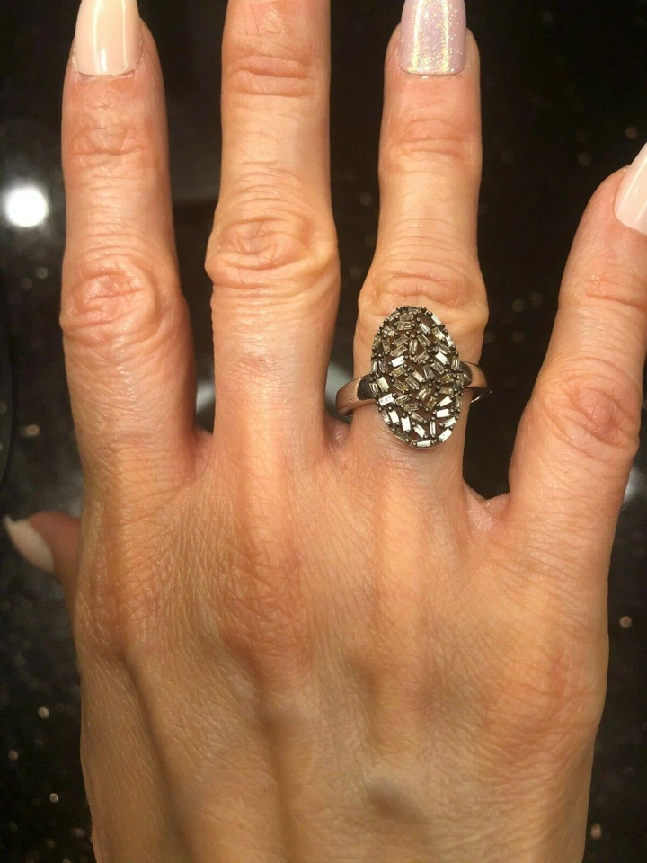 Anillo de diamantes naturales champán de 0,50 quilates en platino sobre plata de ley, talla 8 Foto 4 de 4