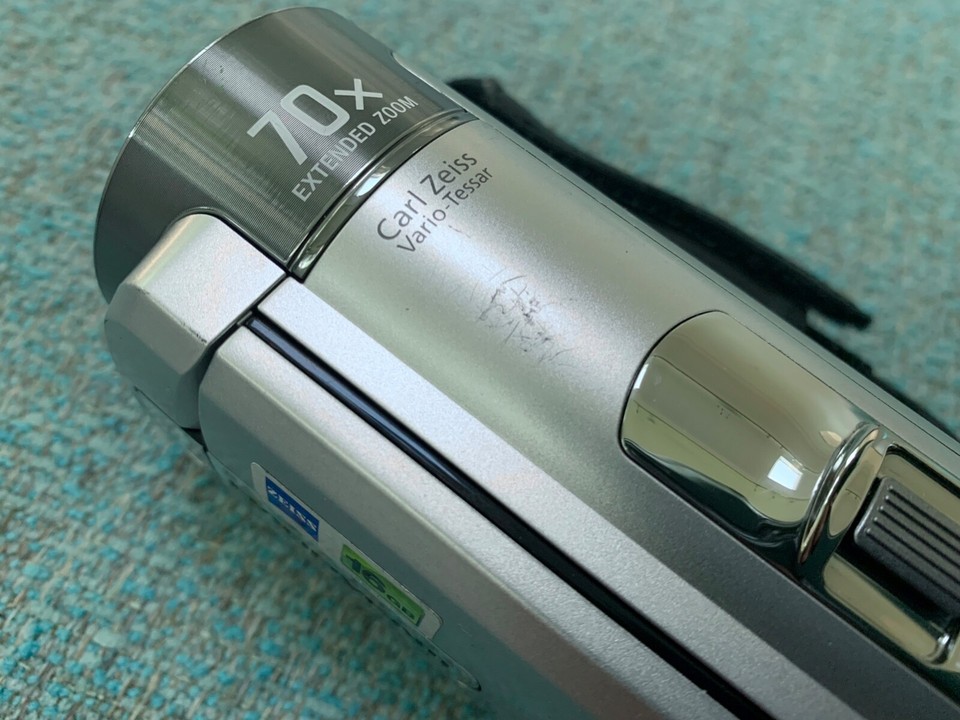 SILVER Sony Handycam DCRSX85 16GB Digital Camcorder + 32GB memory card