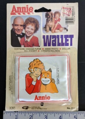 1981 Gordy International Little Orphan Annie wallet New