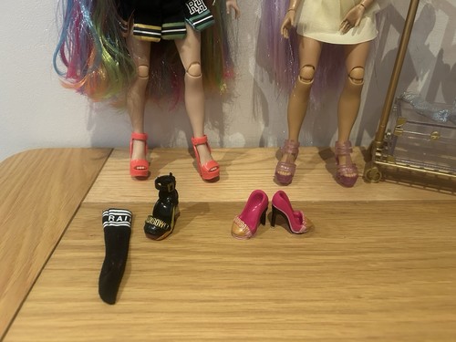 Rainbow High Avery Styles & Amaya Raine + Accessories Bundle - Bild 10 von 15