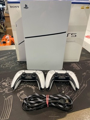SONY PS5 - PLAYSTATION 5 - SLIM - CFI-2015 - DISC - 2 Controllers (FLO126810)
