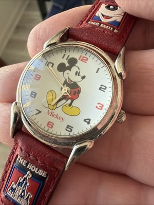 Vtg Disney Time Works Mickey Mouse Watch New Battery White Face Cool Band 27mm