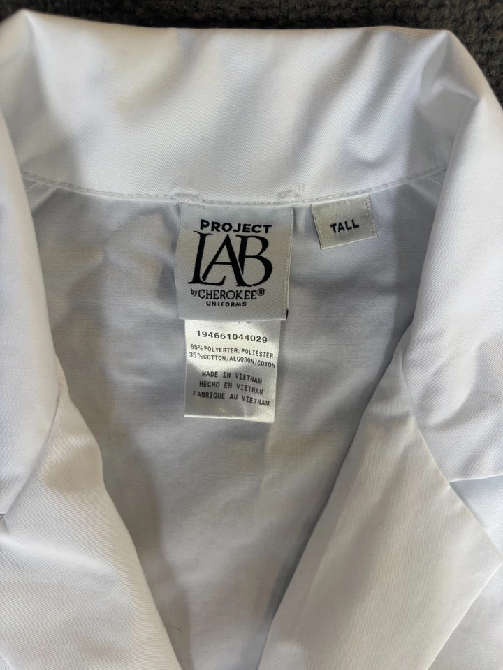 Cherokee Project Lab Coat Women Size Large White Polyester Long Sleeve Button-Up - Image 3 of 4