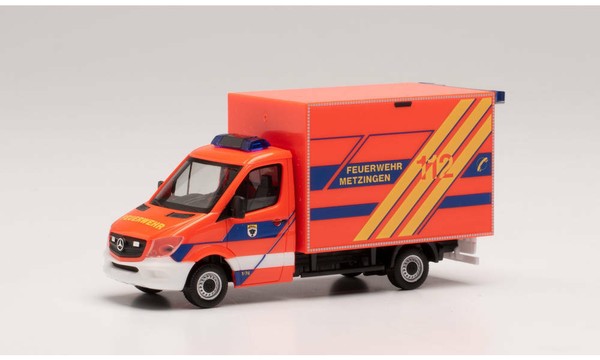 Herpa 096690 H0 1/87 Mercedes-Benz Sprinter ‘13 Koffer-Lkw Feuerwehr Metzingen-image