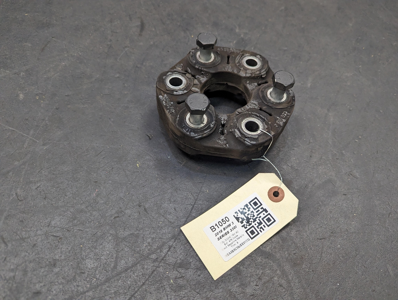 Rear Drive Shaft Rear Coupling Flex Disc 2018 BMW 330i 26117610372 2017