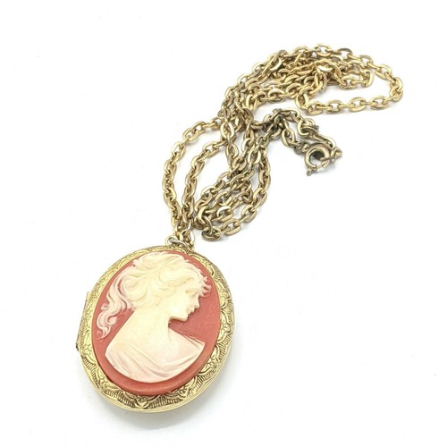 avon vintage locket necklace