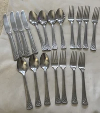 19Pc Stainless Steel UNIDENTIFIED Flatware 4 Place Set (-1 Tsp) Matte Heavy