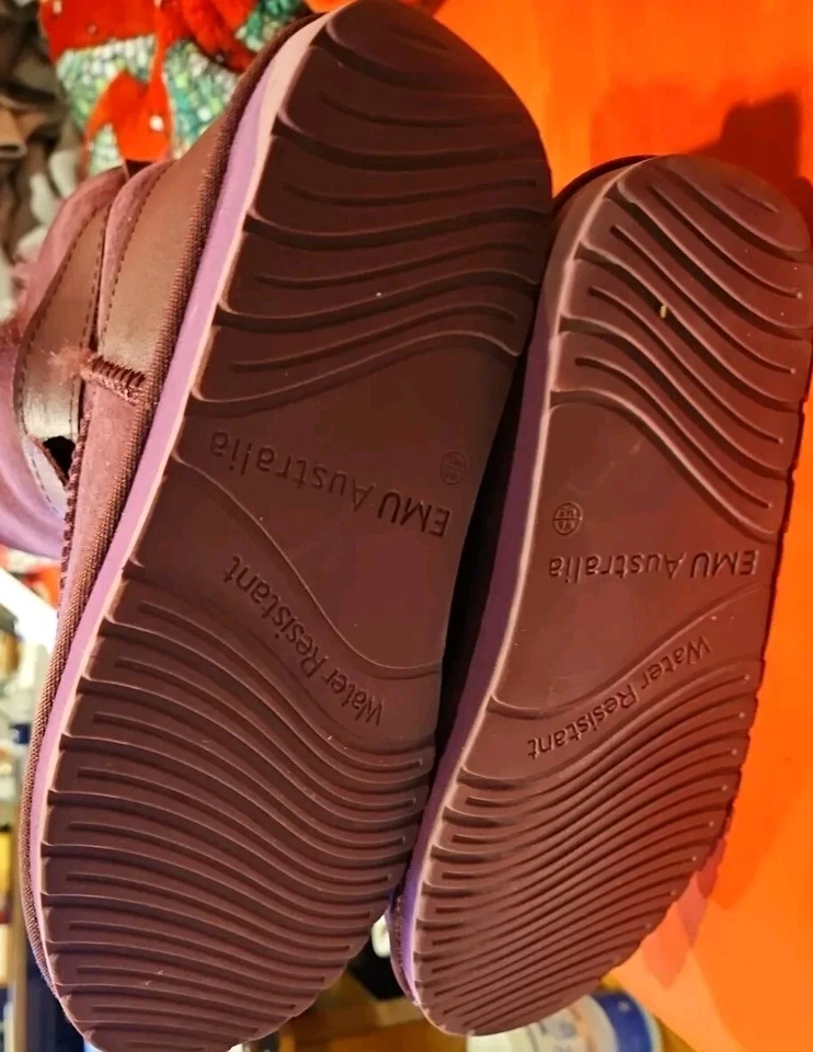 Botas Emu Australia Unisex Nido Mujer Resistente al Agua Piel de Oveja Goma Foto 4 de 4