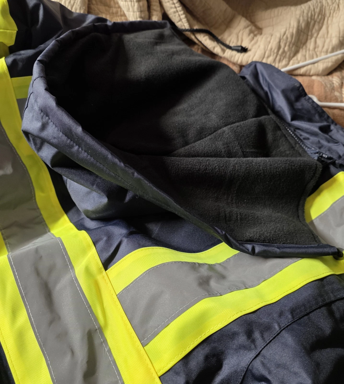 Riot Empire High Visablity Jacket 300yds New With Tags Medium💥💥💥💥💥💥 image 3