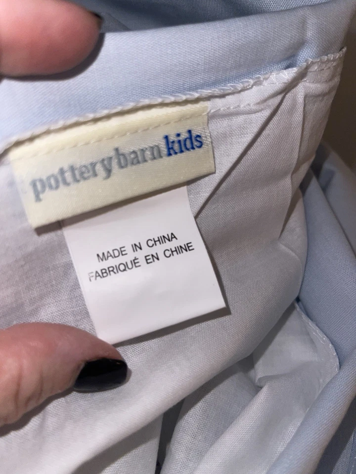 Falda Pottery Barn Niños Azul Blanco Bordada Cuna Bebé Cama Foto 3 de 4