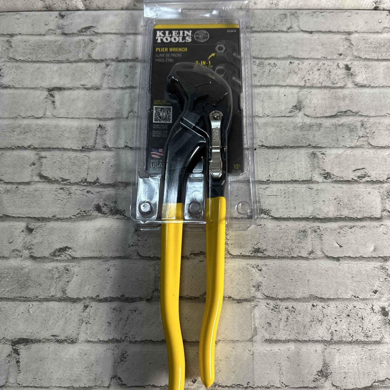 Klein Tools D530-10 10-Inch Reversible Jaw Plier Wrench