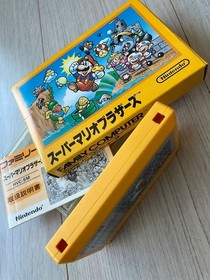Super Mario Bros Famicom Japan CIB Box Manual Case FC Nintendo Tested Clean JP